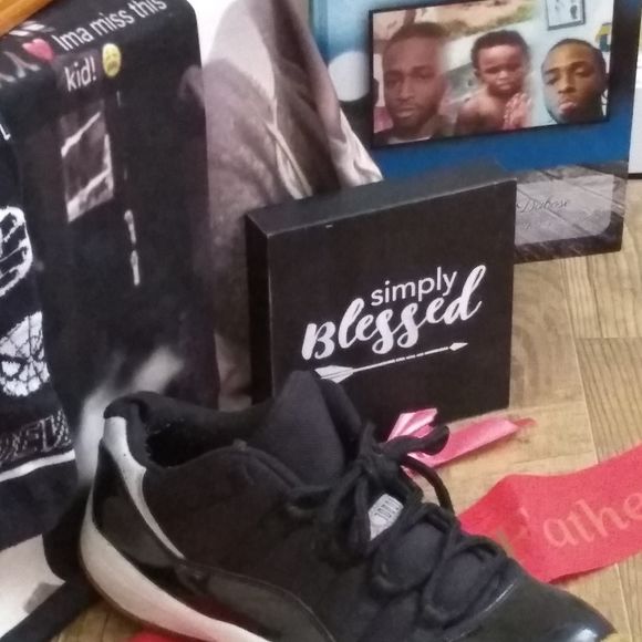 Meet your Posher, Lashonda - Picture 1 of 1